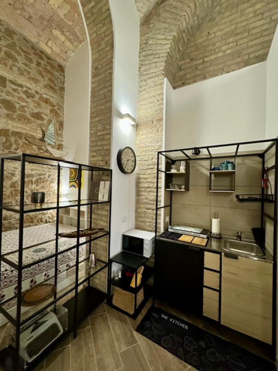 Casa Valenziani Roma